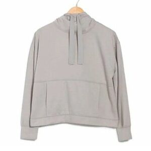 NWT GREY CROPPED HOODIE